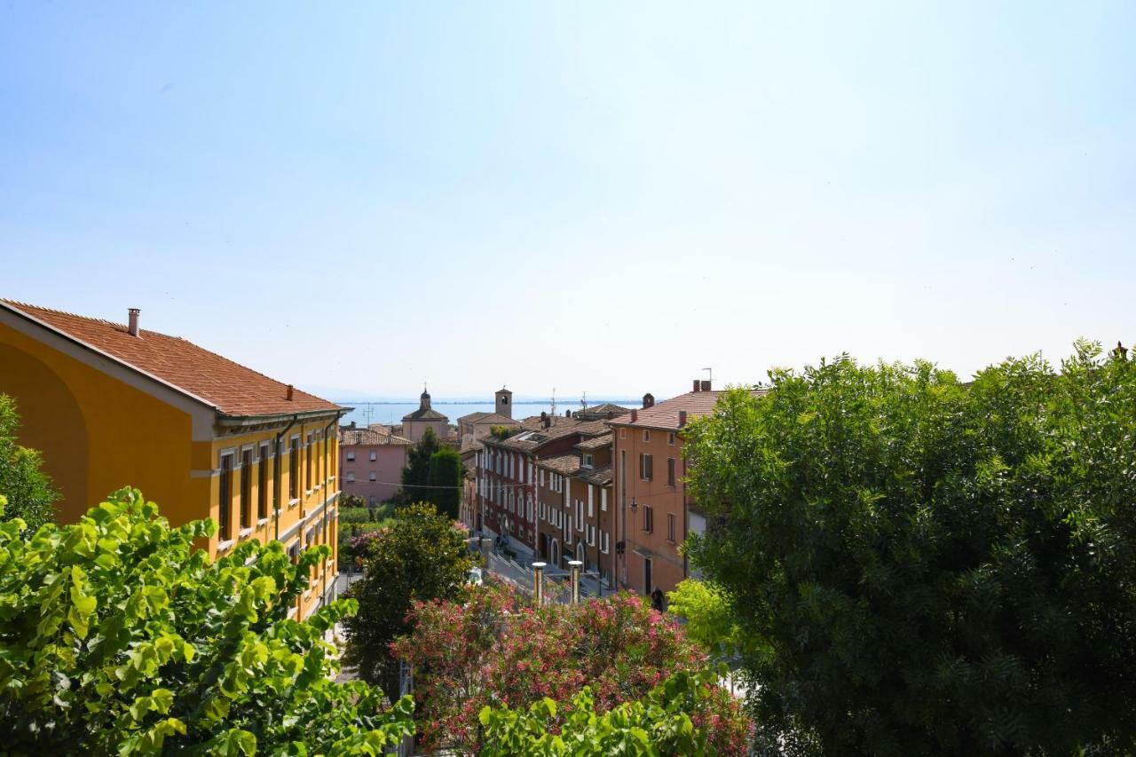Desenzanoloft Smile On The Lake Desenzano del Garda Exterior foto